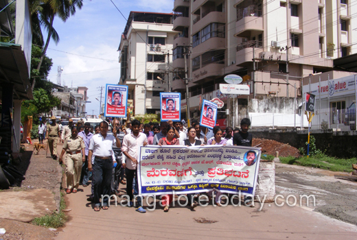 DYFI protest 6